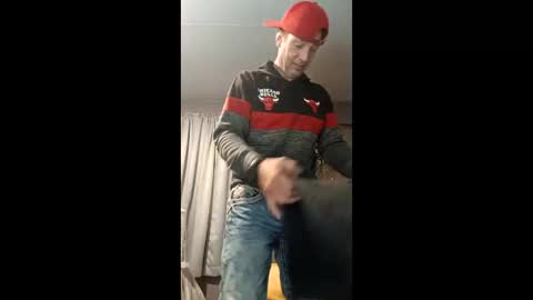 Snapshot of jamieshaneblueeyeswyo307 chatting on November 17, 2025, 1:44 am Supafly307blueeyes9in online show from November 17, 2025, 1:44 am