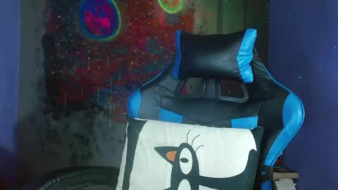 Jammes. online show from February 20, 2025, 3:52 pm