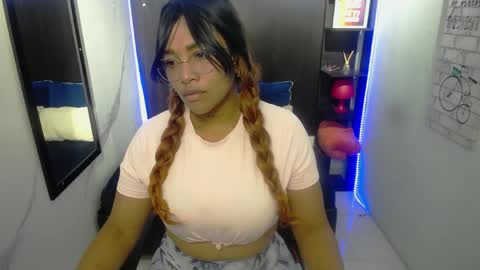 JANA LUX online show from May 25, 2026, 1:28 pm