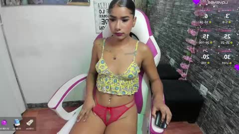 Snapshot of jana_smith_ chatting on October 7, 2025, 9:01 pm Jana online show from October 7, 2025, 9:01 pm
