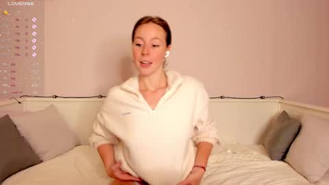 Snapshot of jane_danels chatting on March 12, 2025, 4:46 pm Jane Danels online show from March 12, 2025, 4:46 pm