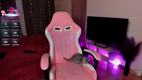 Jane online show from November 12, 2025, 2:01 am