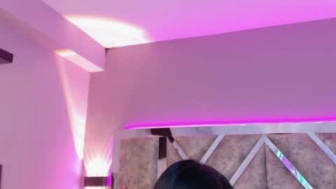 janedaviss online show from May 16, 2026, 8:29 pm