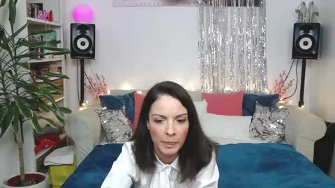 JaneDejay online show from May 11, 2026, 6:38 pm