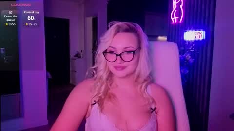 Jane online show from November 26, 2025, 2:40 pm