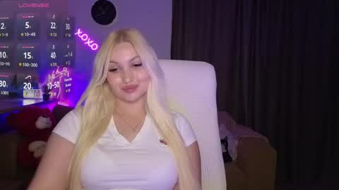 Jane online show from May 9, 2026, 3:39 pm