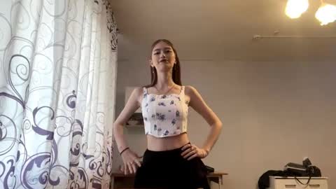 Kate online show from May 18, 2026, 1:06 pm