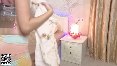 janepuff online show from October 31, 2025, 6:58 am