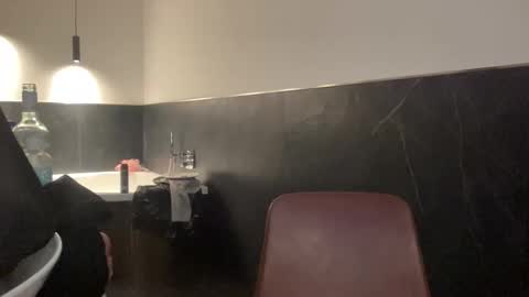 Snapshot of janettarobin chatting on January 9, 2026, 8:17 am RoJan online show from January 9, 2026, 8:17 am