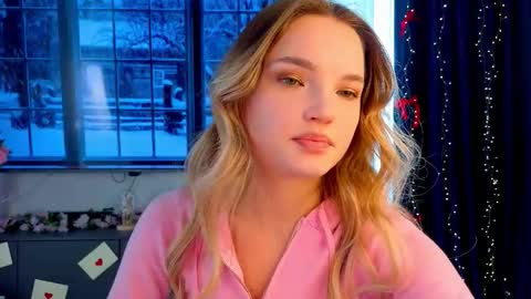 Hi Im Alice and here youll find something online show from February 22, 2026, 6:13 am