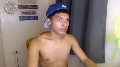 janlloyd04 online show from October 1, 2025, 7:53 pm