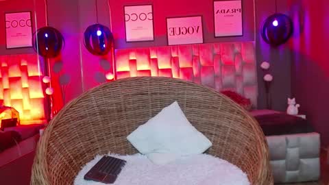 janne online show from October 10, 2025, 12:15 pm