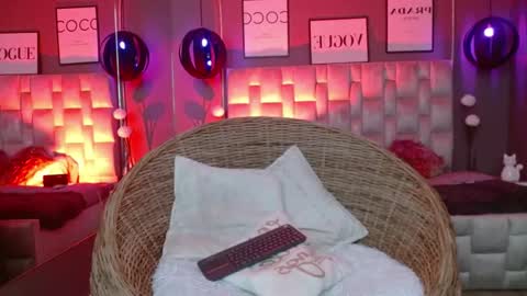 janne online show from October 13, 2025, 11:54 am