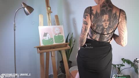 Snapshot of janne_maybe chatting on December 23, 2024, 3:01 pm jmaybe e online show from December 23, 2024, 3:01 pm