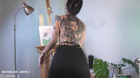 Snapshot of janne_maybe chatting on February 18, 2025, 2:06 pm jmaybe e online show from February 18, 2025, 2:06 pm