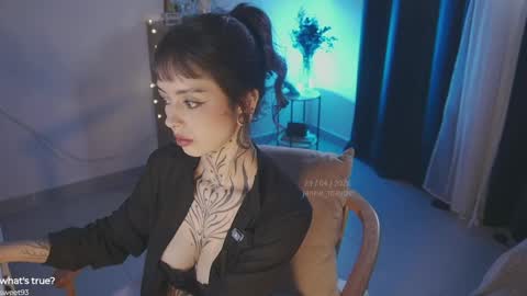   jmaybe e online show from April 29, 2026, 3:38 pm