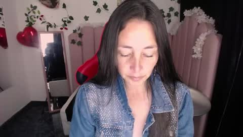 janneth16 online show from April 24, 2026, 12:40 pm