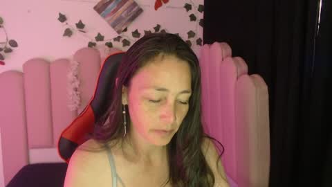 janneth16 online show from May 21, 2026, 10:55 am