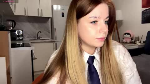 Janni online show from November 30, 2025, 9:30 pm