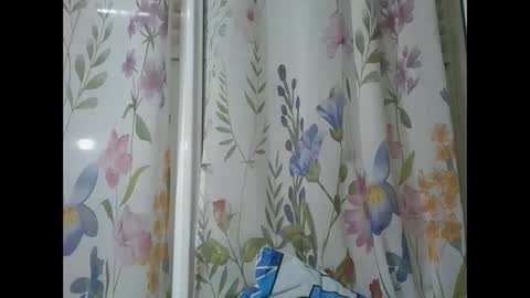 Snapshot of jarevava chatting on March 4, 2026, 6:58 pm Jarevava online show from March 4, 2026, 6:58 pm