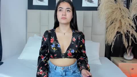 Snapshot of jaslyn__smith chatting on December 9, 2024, 1:24 pm Jaslyn online show from December 9, 2024, 1:24 pm