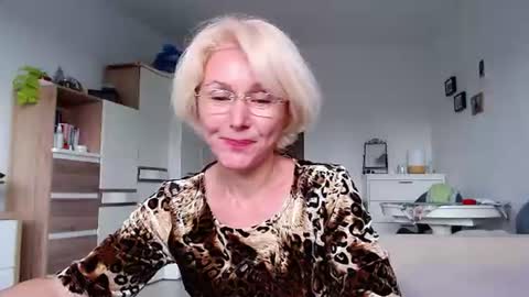Jasmin room for people 40 online show from June 14, 2026, 1:13 pm