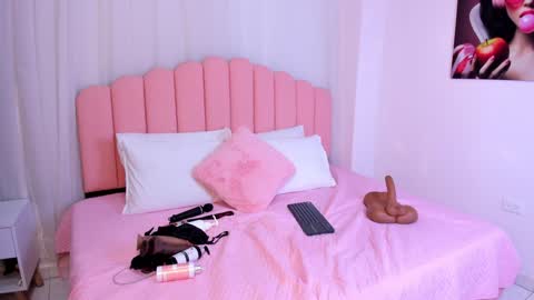      online show from January 14, 2025, 3:22 am