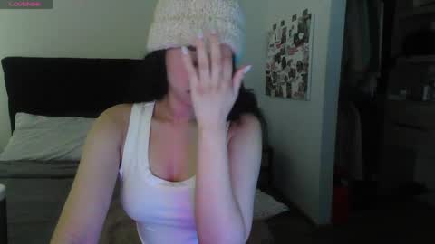 Snapshot of jasmine_019 chatting on May 29, 2026, 5:11 pm J- next transmission december 4 online show from May 29, 2026, 5:11 pm