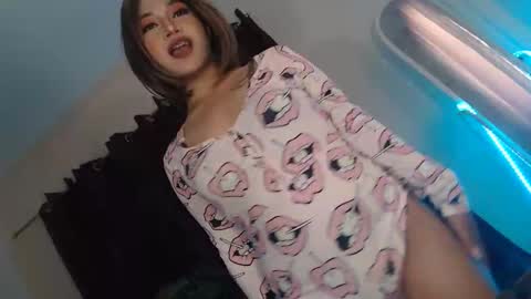 JASMINE online show from March 3, 2026, 4:29 am