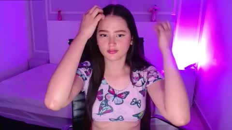 Jazmin online show from February 21, 2025, 10:37 pm