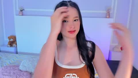 Jazmin online show from October 12, 2025, 7:57 pm