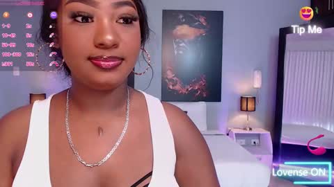 Instagram jasminecampbell1  online show from March 25, 2026, 1:28 pm