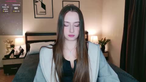 Jasmine online show from December 22, 2025, 4:31 am