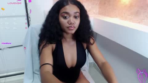 Jasmine Rose online show from February 25, 2025, 12:03 pm