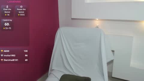 Jasmine Rose online show from March 7, 2025, 5:17 pm