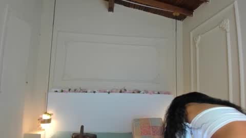 Jasmine Rose online show from September 30, 2025, 11:59 am