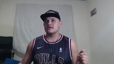 jason_boy_ online show from May 2, 2026, 5:01 am