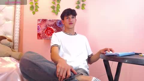 Snapshot of jason_graeats1 chatting on October 21, 2025, 5:02 pm JASON online show from October 21, 2025, 5:02 pm