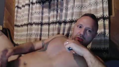 Snapshot of jasonskink99 chatting on April 18, 2026, 11:03 am jasonskink99 online show from April 18, 2026, 11:03 am