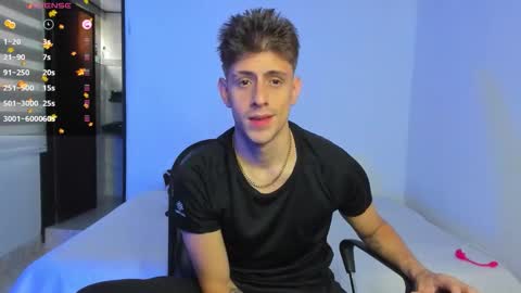 Snapshot of jasper__jones chatting on November 26, 2025, 12:17 pm JASPER JONES online show from November 26, 2025, 12:17 pm