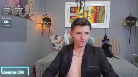 jasperjohnson online show from November 5, 2025, 3:17 am