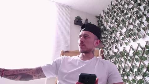 JKing  online show from March 11, 2025, 6:52 pm