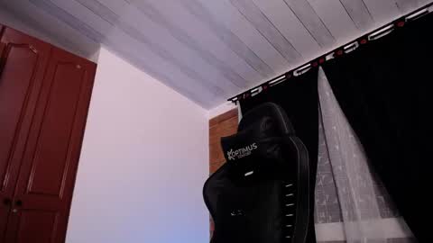 Snapshot of jasson_king01 chatting on June 9, 2026, 11:27 pm JKing online show from June 9, 2026, 11:27 pm