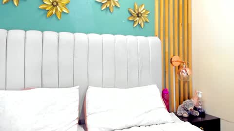 J A S S O N  online show from December 4, 2024, 4:05 pm