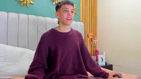 J A S S O N  online show from December 22, 2024, 12:38 pm