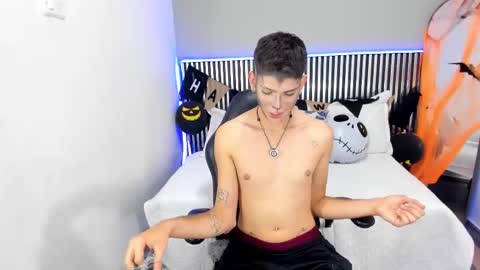 J A S S O N  online show from October 26, 2025, 7:42 pm