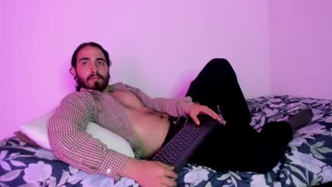 jave_rave online show from April 6, 2026, 3:37 am