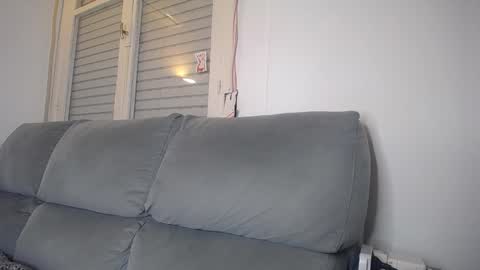 Javier  online show from December 17, 2024, 12:34 am