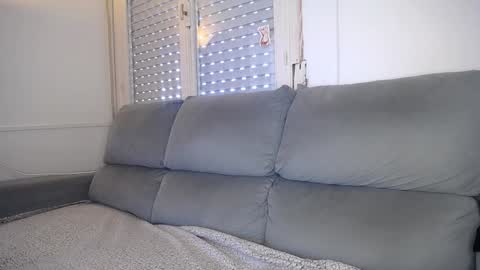 Javier  online show from January 25, 2025, 6:35 pm