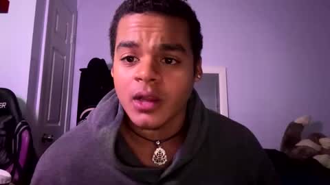 Snapshot of javiricorich chatting on October 13, 2025, 4:29 pm javiSdick online show from October 13, 2025, 4:29 pm